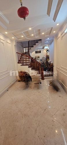 Bán Nhà Xã Đàn Đống Đa 36m 5 tầng 6 ngủ Ngõ đều Rộng 3m 130m Ra Phố 