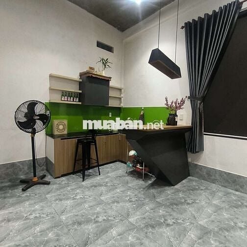 MẶT BẰNG TRỐNG SUỐT, KIÊN CỐ, 200M2, NGANG 10M KIỆT OTO PHẠM NHƯ XƯƠNG