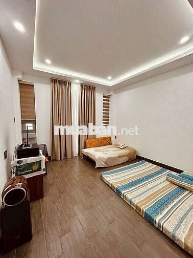 CHO THUÊ NHÀ MỚI ĐẸP HẺM XE TẢI ĐƯỜNG PHẠM VĂN BẠCH ◇ CỘNG HÒA TB