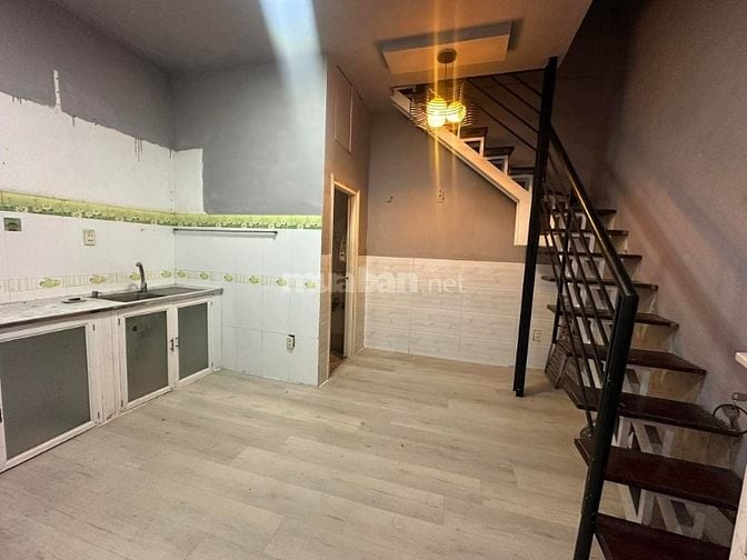 CC bán nhà 3 tấm Trần Đình Xu - Sổ Hồng sẵn - Hàng hiếm 