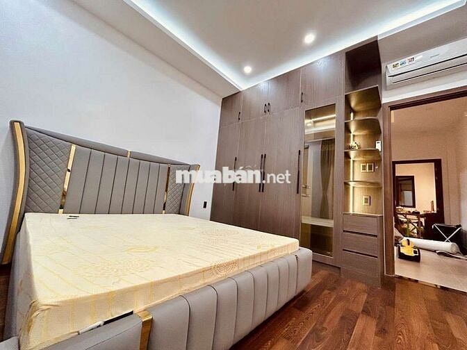 CHO THUÊ NHÀ MỚI ĐẸP HẺM XE TẢI ĐƯỜNG PHẠM VĂN BẠCH ◇ CỘNG HÒA TB