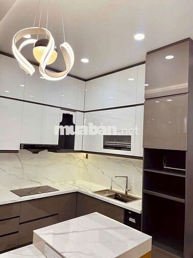 CHO THUÊ NHÀ MỚI ĐẸP HẺM XE TẢI ĐƯỜNG PHẠM VĂN BẠCH ◇ CỘNG HÒA TB