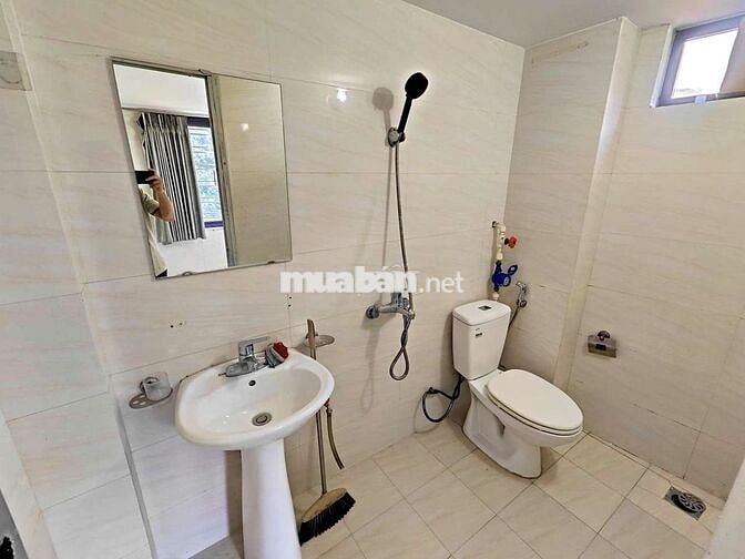 Vào ở luôn ccmn 40m2 có gác xép, bếp riêng, ô tô đỗ cửa, Phú Đô, MĐ