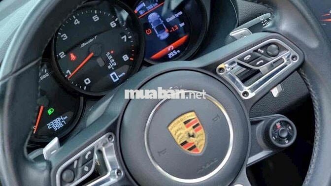 Cần Bán chiếc Porsche 718 Boxster T sx2021