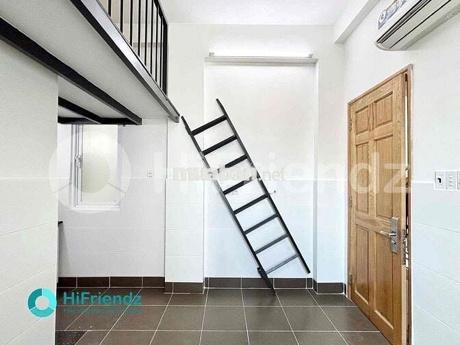 Duplex cửa sổ trời siêu thoáng Tô Hiệu gần Đầm Sen, trống vào ở ngay