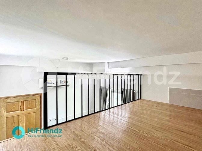 Duplex cửa sổ trời siêu thoáng Tô Hiệu gần Đầm Sen, trống vào ở ngay