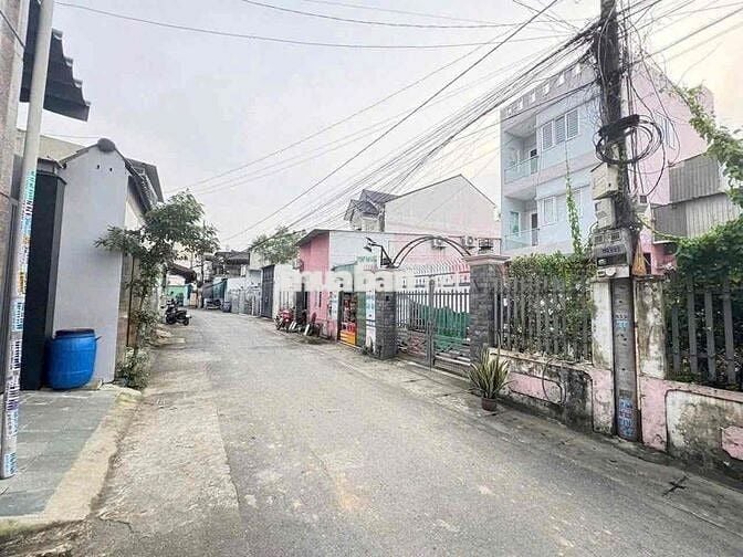 bán lô dất mặt tiền dường nguyễn bính. dông hoà dr 80m2