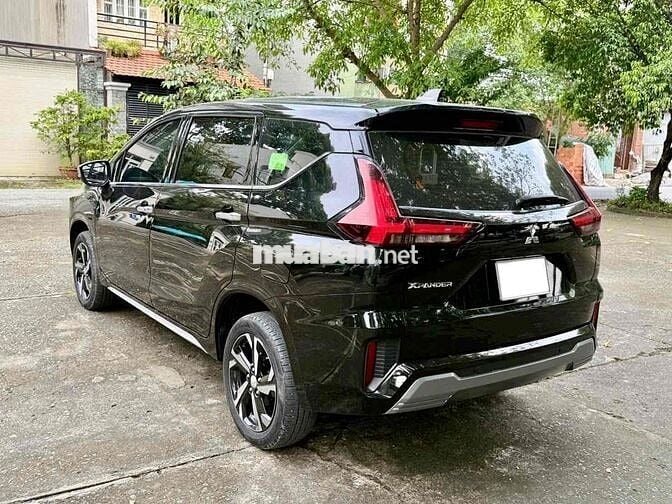 Mitsubishi Xpander 2024 Premium Đen 24.500 km