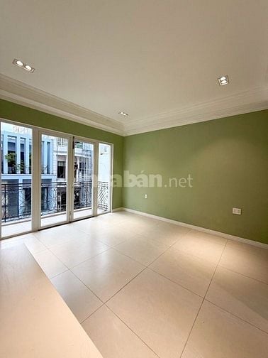 NGUYỄN TRÃI Q1, HXH MỘT TRỤC- 60m2 ( 4.5x13.5m) 4 TẦNG ĐẸP Ở NGAY