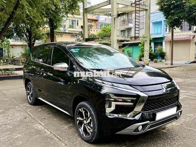 Mitsubishi Xpander 2024 Premium Đen 24.500 km