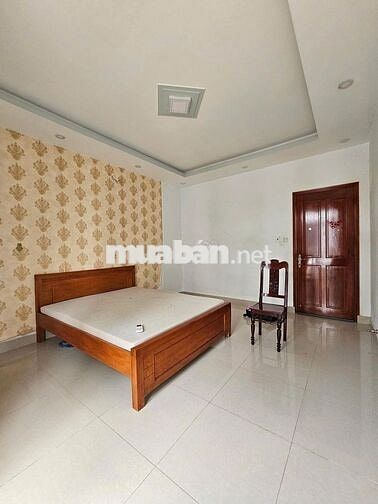 Bán Nhà Hiệp Bình Chánh gần Phạm Văn Đồng, Hẻm xe hơi, 1 trệt 2 lầu