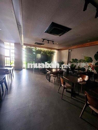 nhà hàng và cà phê 3 sao ở gò vấp