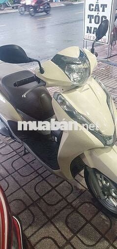 Honda Lead 2017 bstp Trắng kem 30 km