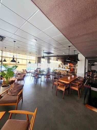 nhà hàng và cà phê 3 sao ở gò vấp