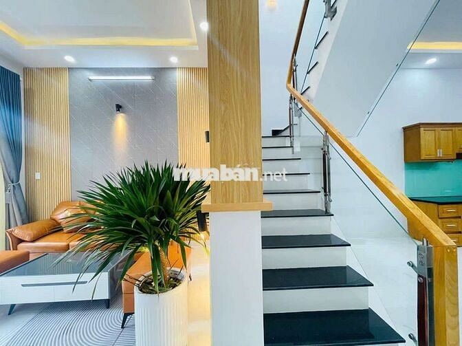 Chỉnh chủ cần bán căn nhà mới chưa qua đầu tư