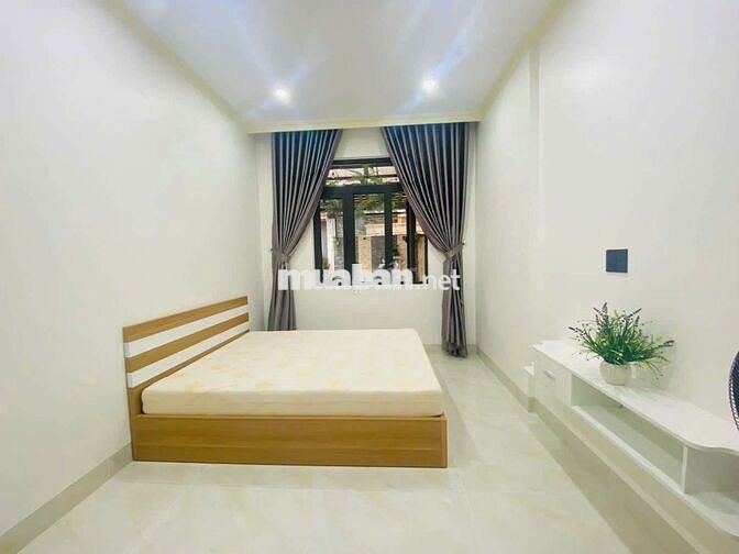 Cho thuê biệt thự hồ bơi 4PN view biển full nội thất mới đẹp