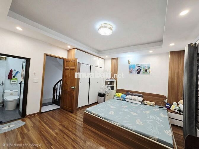 Hàng VIP! Bán nhà 5 tầng Hoàng Mai, chủ doanh nghiệp, nhà vượng khí!