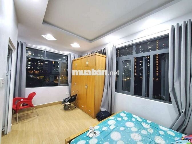 Bán Nhà 3 Tầng Ngang 6m Vừa Ở Vừa Cho Thuê, Hoàng Quốc Việt Hơn 8 Tỷ