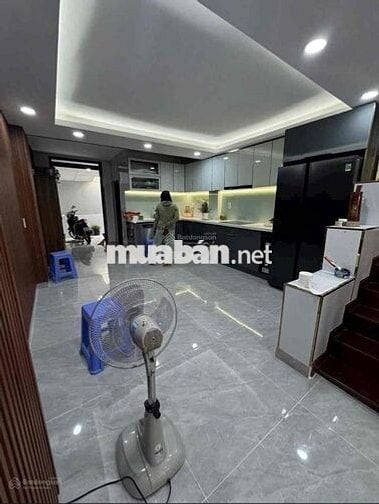 Siêu Phẩm cần bán gấp Huỳnh Tấn Phát q7 hẻm rông SHR giá 5tỷ250