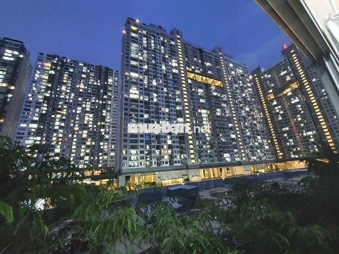 Bán Nhà 3 Tầng Ngang 6m Vừa Ở Vừa Cho Thuê, Hoàng Quốc Việt Hơn 8 Tỷ