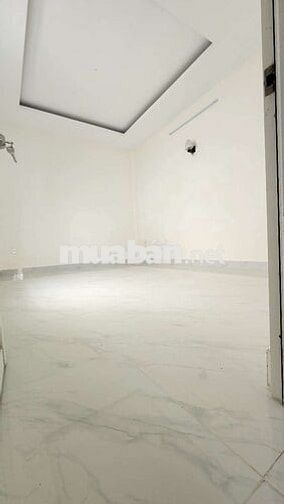 Cho thuê nhà mới lô góc mát mẻ. 3 tầng 4pn 10tr tháng tại linh xuân