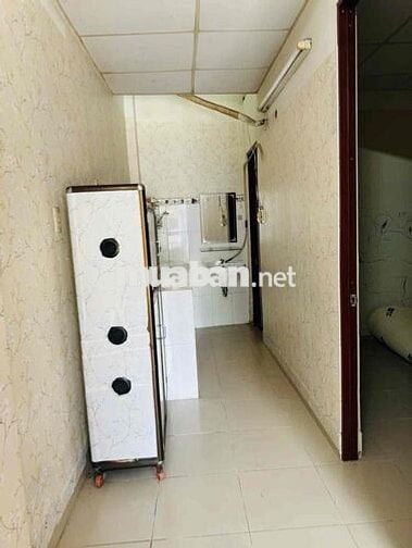 Cho thuê nhà nguyên căn, hẻm xe hơi