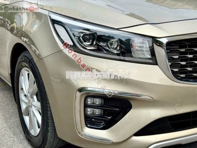 Xe Kia Sedona Platinum G 2018 - 638 Triệu