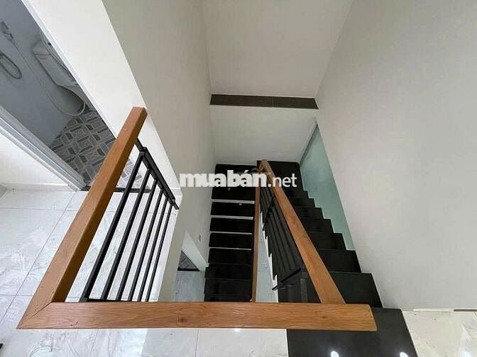 Nhà 1 lầu 4 x15m, 2 PN hẻm Nguyễn văn quá giá 4,2 tỷ tl