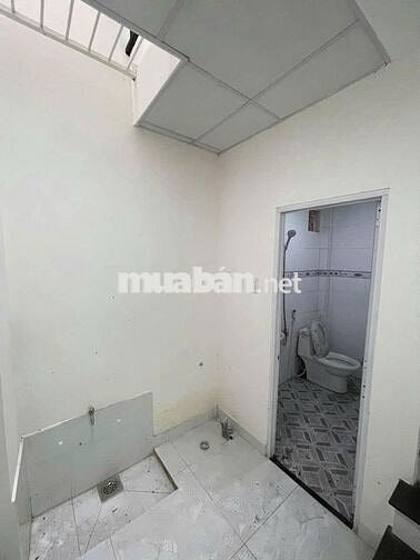 Nhà 1 lầu 4 x15m, 2 PN hẻm Nguyễn văn quá giá 4,2 tỷ tl