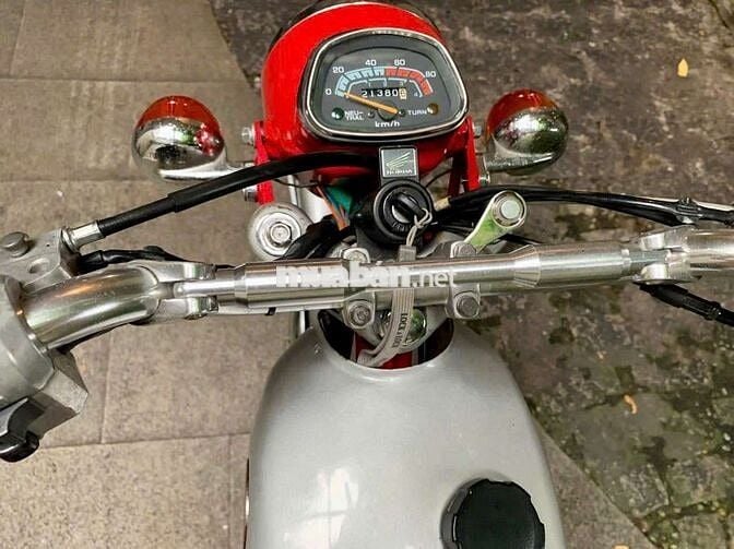 Honda SS50 form 68CL Đỏ Bạc