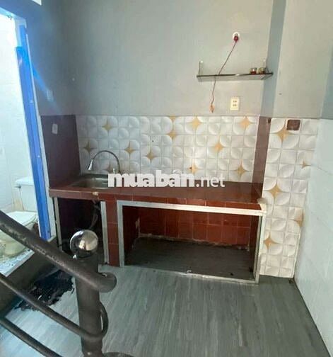 MẶT TIỀN KD LÊ THÚC HOẠCH-2 TẤM VỊ TRÍ ĐÔNG,GẦN TRƯỜNG,CHỢ NGUYỄN SƠN