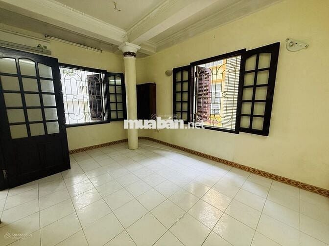 Nhà ngõ 20 phố Nguyễn Chánh, Diện tích 55M x 4 tầng căn góc 2 mặt tiền