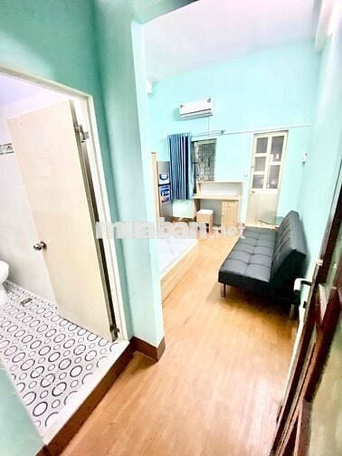 Studio ban công cao cấp mặt tiền Hàn Hải Nguyên