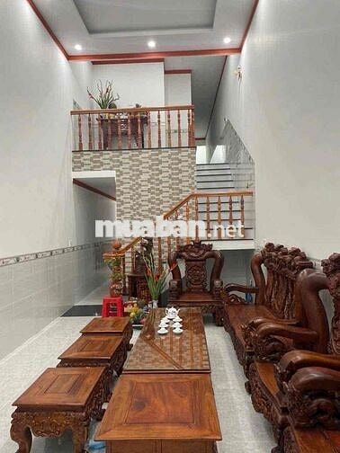 cần bán nhà mặt tiền kinh doanh phường long bình