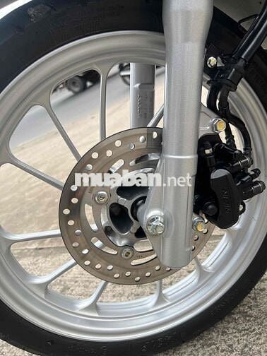 Honda SH Mode 2024 Trắng 6000 km có bán trả góp