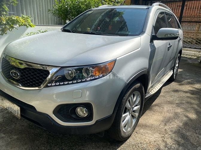 Xe gia đình sử dụng, nay cần bán laị