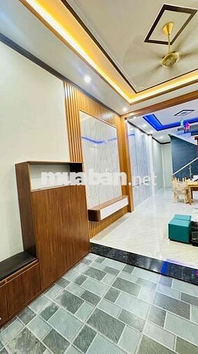 Em Bán Nhà LÀu ở An Bình - cách uỳ Ban phường tầm 100m - Nhà 3 PN