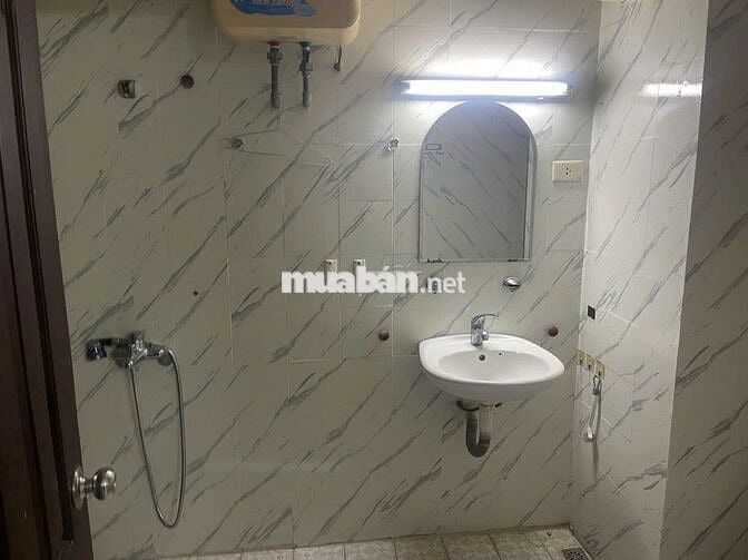 Cực Hot CT4 Sudico Mỹ Đình Sông Đà 135m2 4N 3VS đồ cơ bản giá 16tr/th