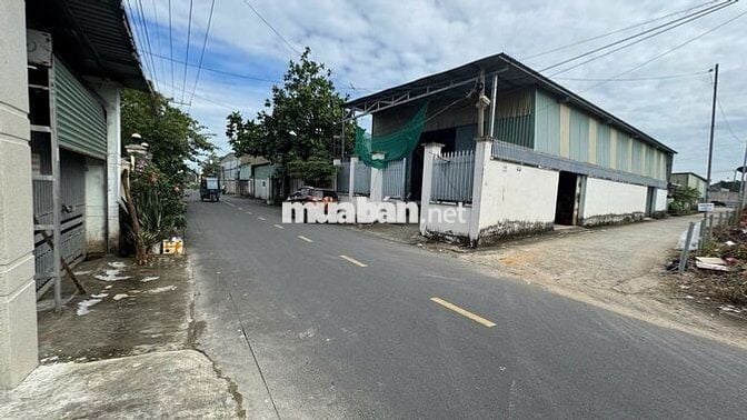 Chính chủ bán cặp góc 2 mặt tiền đường lớn kinh doanh buôn bán