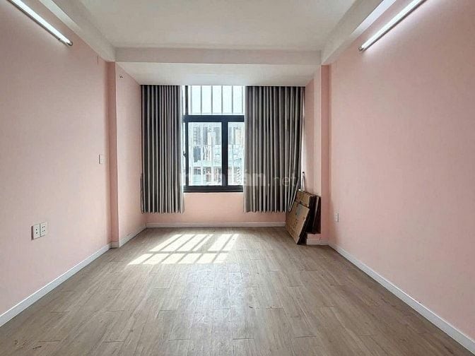 Bán Gấp Nhà HXH 8M - Sư Vạn Hạnh P.2 Quận 10