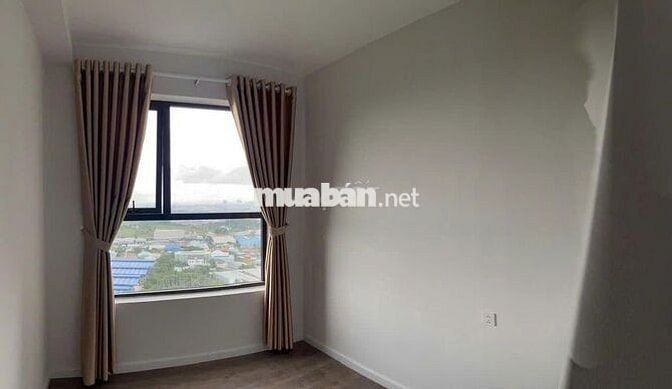 Cho thuê căn hộ 3 phòng ngủ rộng thoáng mát gần AEON