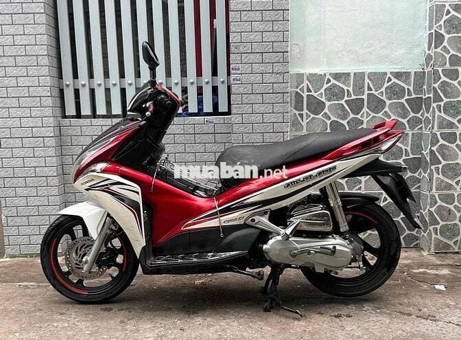 Ab đẹp, máy êm thì thầm bao vọt biển SG