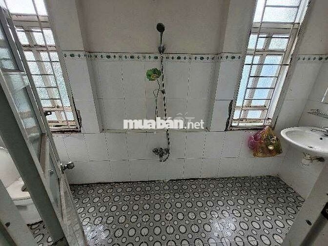 LÔ GÓC 4 TẦNG DT KHỦNG 160M2 THU NHẬP 80TR/THÁNG, CHỈ CÒN 1 CĂN TẠI Q4