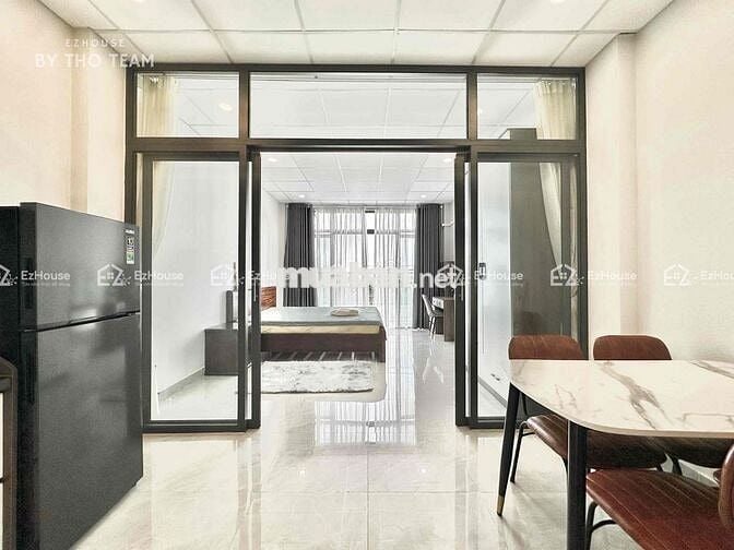 1BEDROOM BAN CÔNG MỚI XÂY 100% NGAY KHU SÂN BAY - GẦN TRUNG TÂM