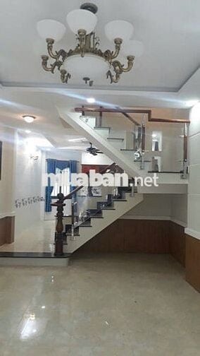 Cho thuê nhà HXH 575/2B Nguyễn Đình Chiểu thông ra Lý Thái Tổ, P2, Q3