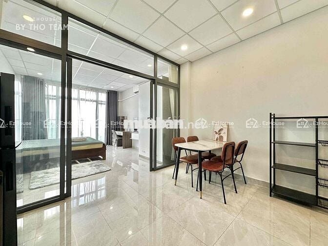 1BEDROOM BAN CÔNG MỚI XÂY 100% NGAY KHU SÂN BAY - GẦN TRUNG TÂM