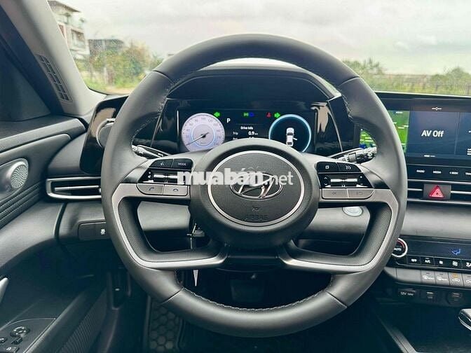 Hyundai Elantra 2022 1.6 AT Đặc biệt - 20000 km