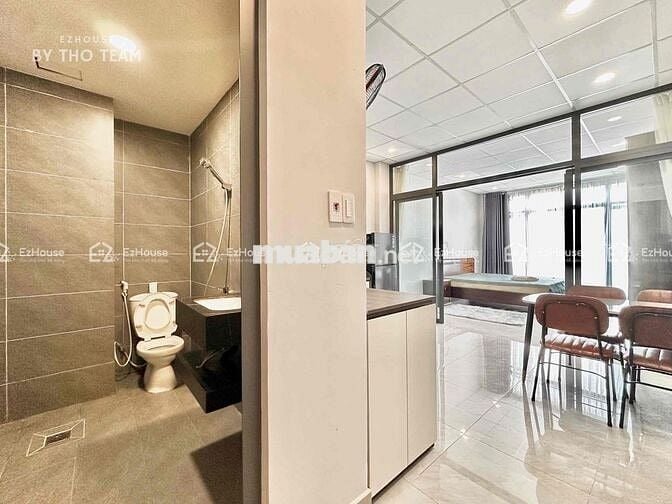 1BEDROOM BAN CÔNG MỚI XÂY 100% NGAY KHU SÂN BAY - GẦN TRUNG TÂM