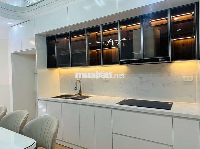 LÔ GÓC – NGUYỄN XIỂN – CÁCH Ô TÔ 2M – 6 TẦNG THANG MÁY – DTSD 62M²