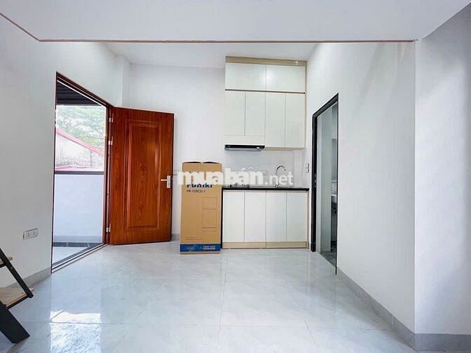 BÁN NHÀ GIẢI PHÓNG * TÒA CĂN HỘ 6 TẦNG * ĐẦY ĐỦ PHÒNG CHÁY CHƯA CHÁY